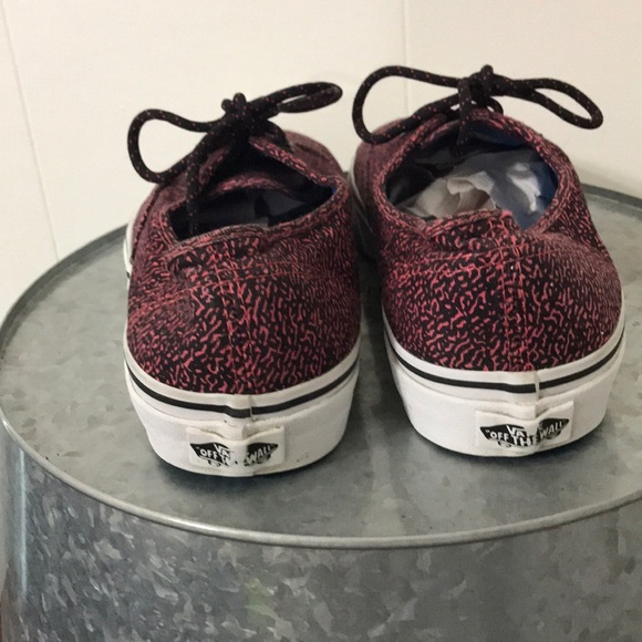 Vans Pink Black Design - Picture 3 of 5